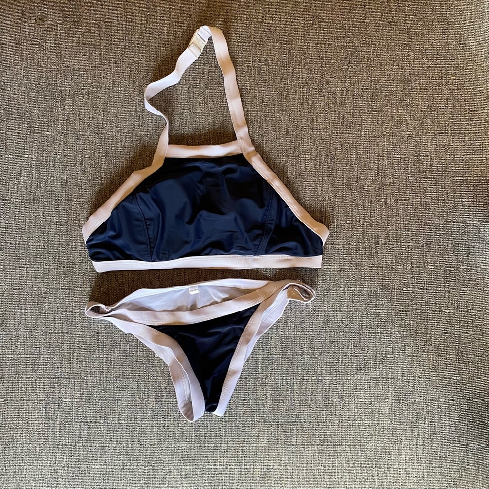Halter top bikini set